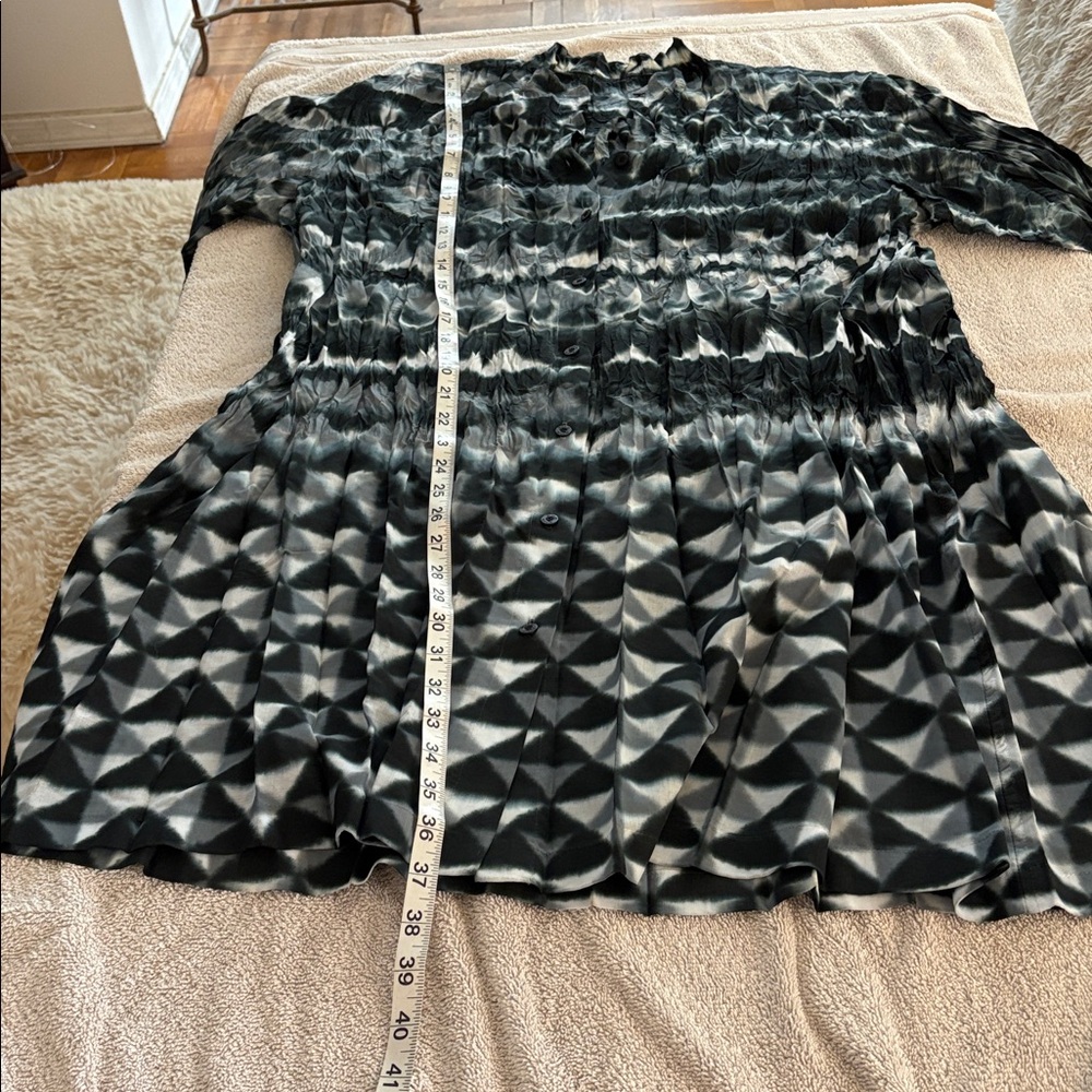 Issey Miyake Pleats Please lovely pattern rare shirt dress. Great light material - Picture 9 of 13